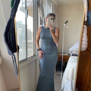 Elegant Gray Sleeveless Maxi Dress
